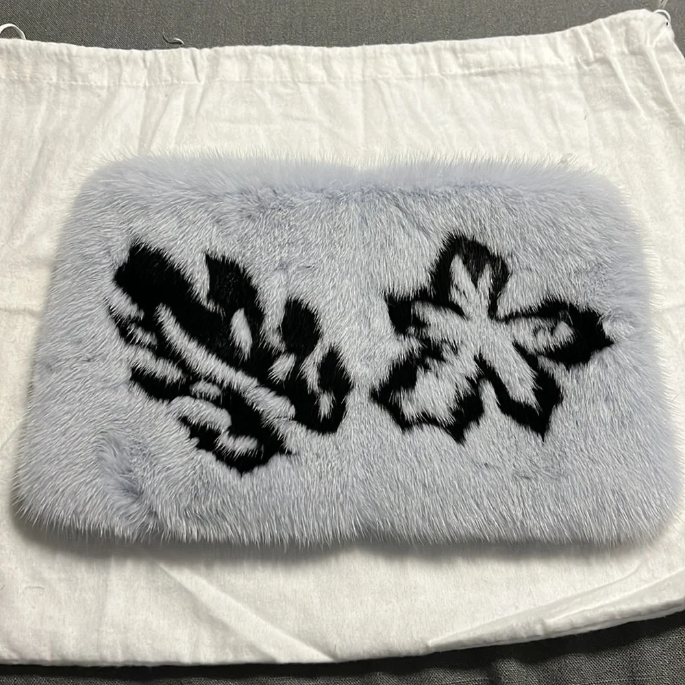 New Prada Mink Fur Pochette Clutch - Picture 3 of 9